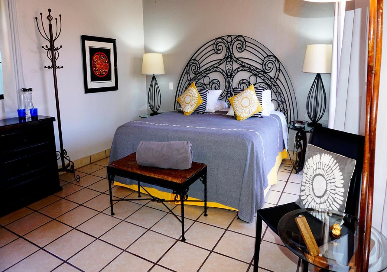 Casa Del Sol Inn Ajijic Eksteriør bilde
