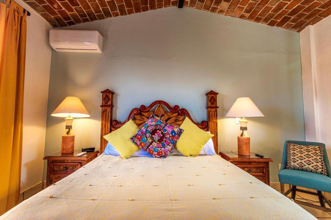 Casa Del Sol Inn Ajijic Eksteriør bilde