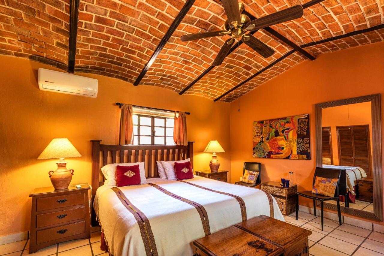 Casa Del Sol Inn Ajijic Eksteriør bilde